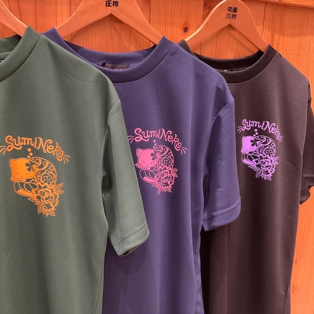 【SUMINEKO】“眠り猫”ドライTシャツ
