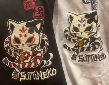すみねこ‼️新作‼️御猫様Tシャツ‼️