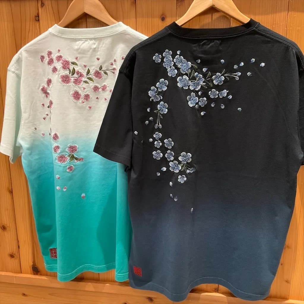 【絡繰魂】 “桜“段染め刺繍Tシャツ