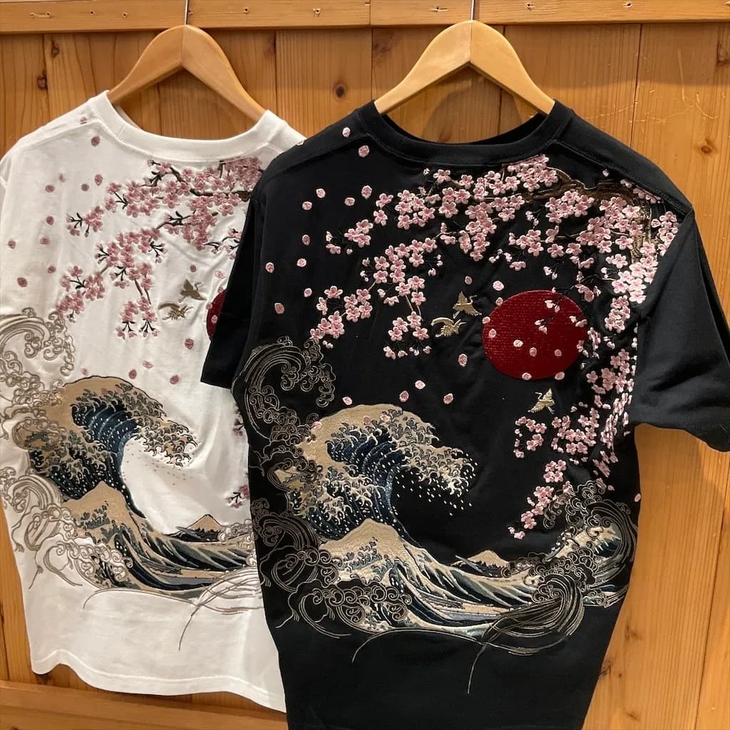 【絡繰魂・粋】“神奈川沖浪裏”Tシャツ