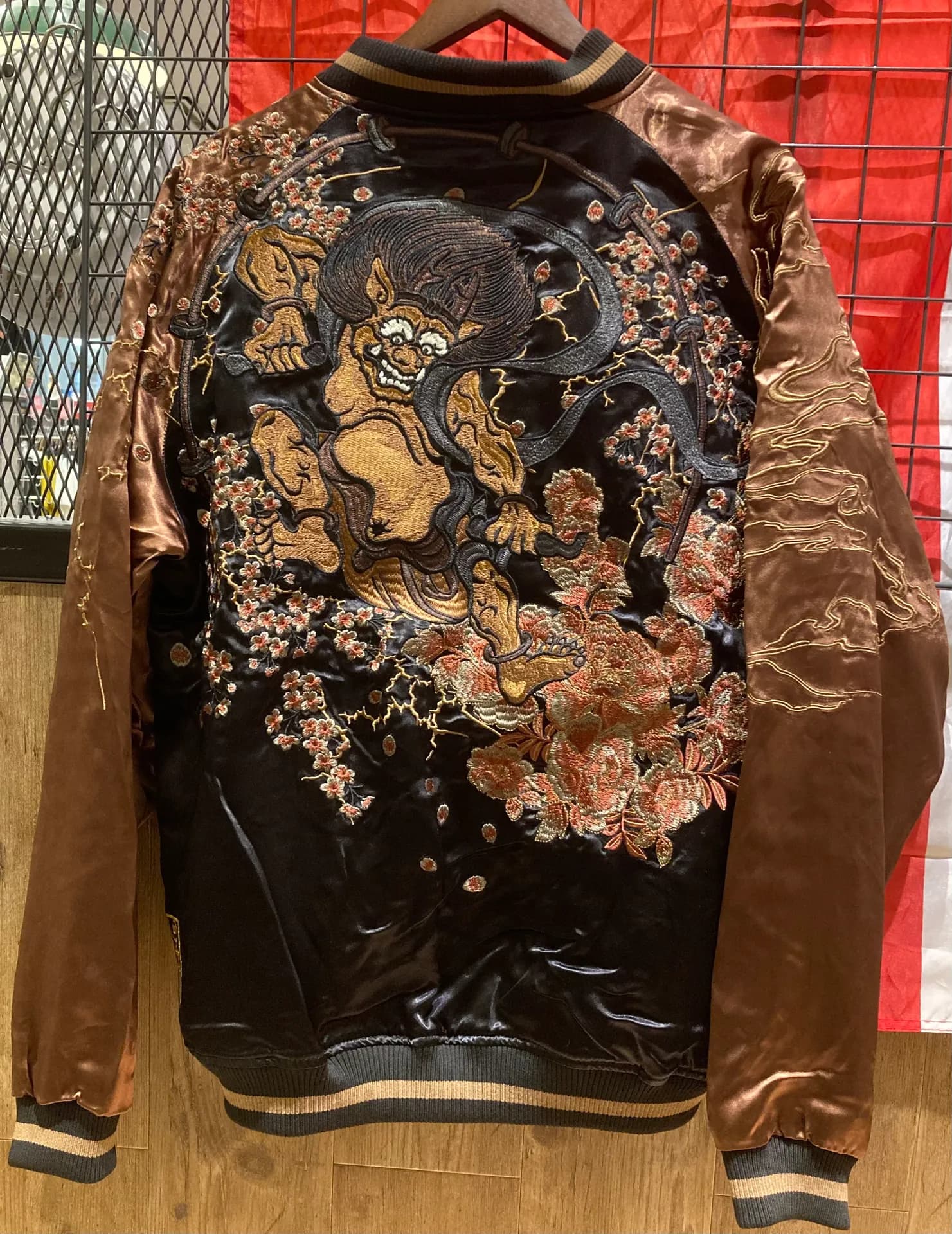 新作紹介🌪️風神雷神スカジャン⚡️