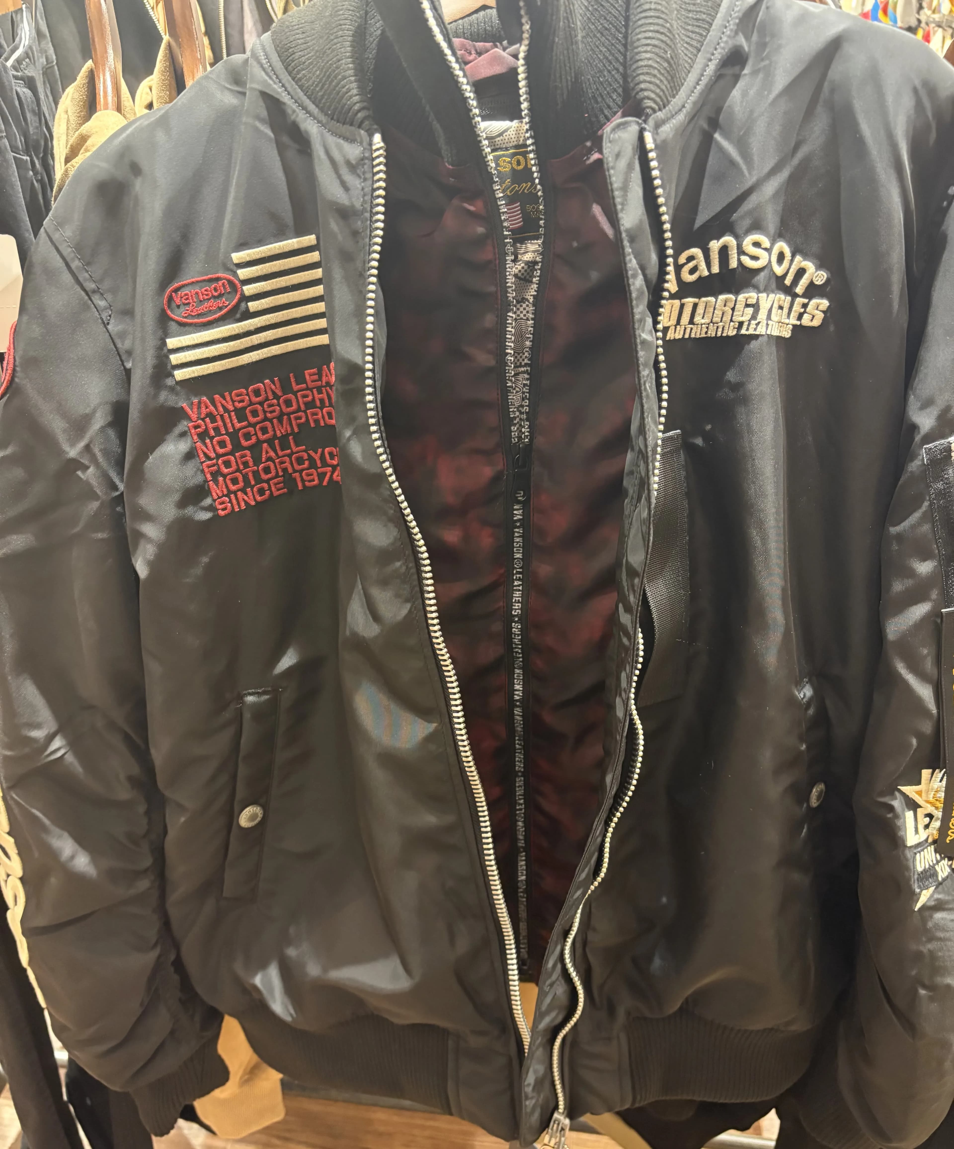 VANSONアウター入荷
