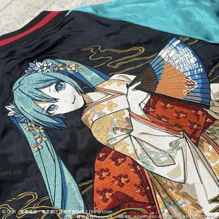 【初音ミク×葛飾北斎】2beat コラボリバーシブルスカジャン